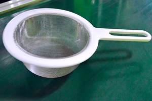 塑料漏網(wǎng)過濾網(wǎng)篩注塑加工