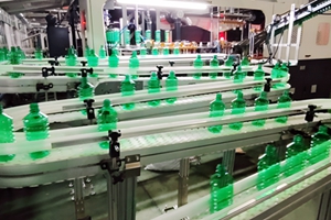 吹瓶車間自動(dòng)化傳送生產(chǎn)線